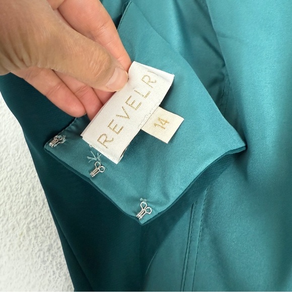 NEW Revelry Ainsley Chiffon Cut Out Back Maxi Formal Dress 14 - Picture 3 of 7